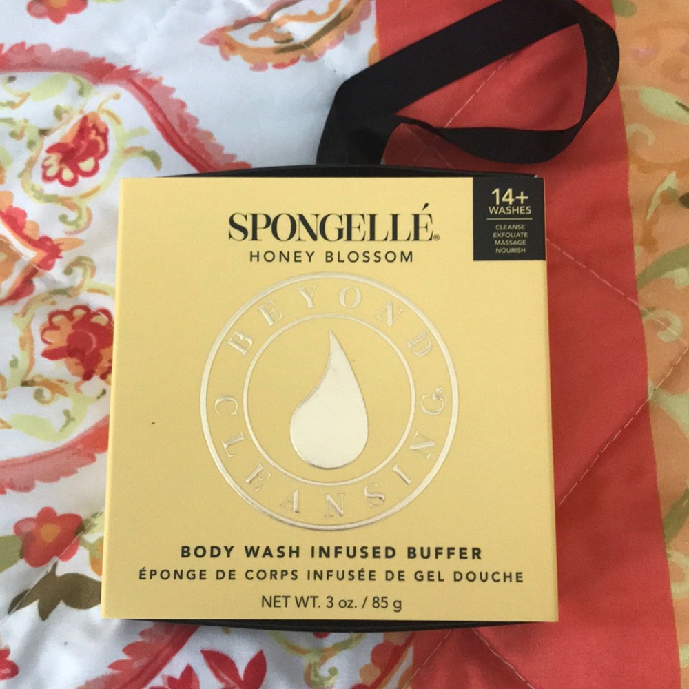 Spongelle Honey Blossom body wash infused buffer